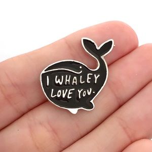 Whale pin